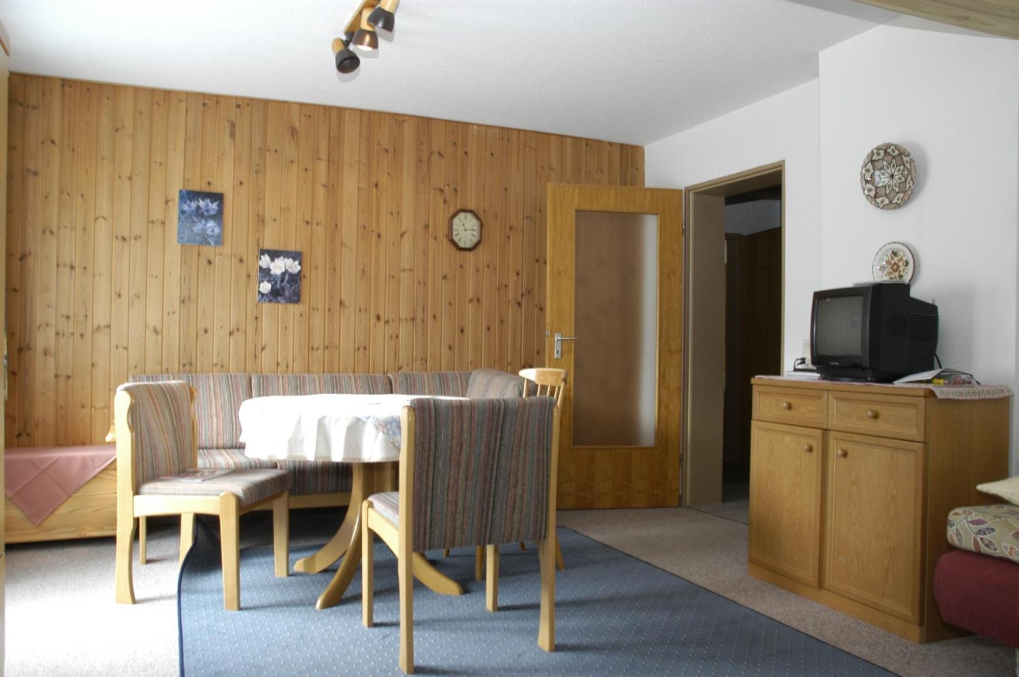Gaestehaus Winsauer Mittelberg Exterior foto